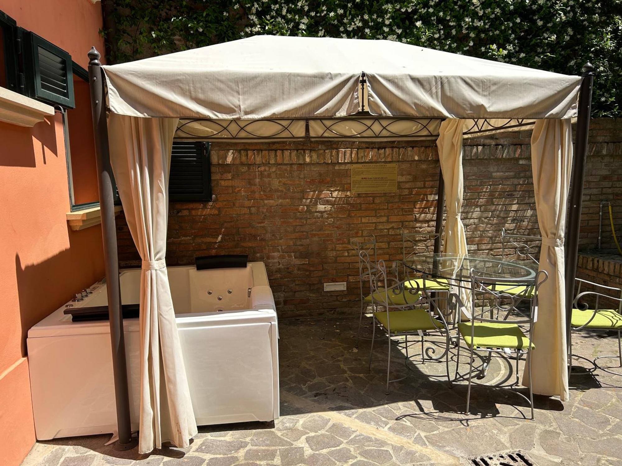 Isaia Garden -Private Garden Spa Bath Bolognarooms Ngoại thất bức ảnh