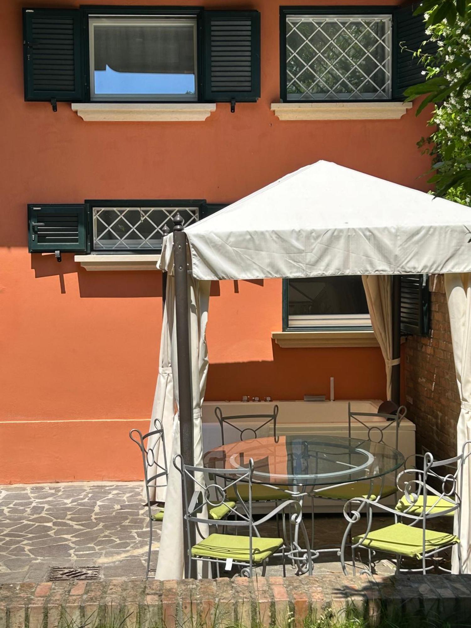 Isaia Garden -Private Garden Spa Bath Bolognarooms Ngoại thất bức ảnh